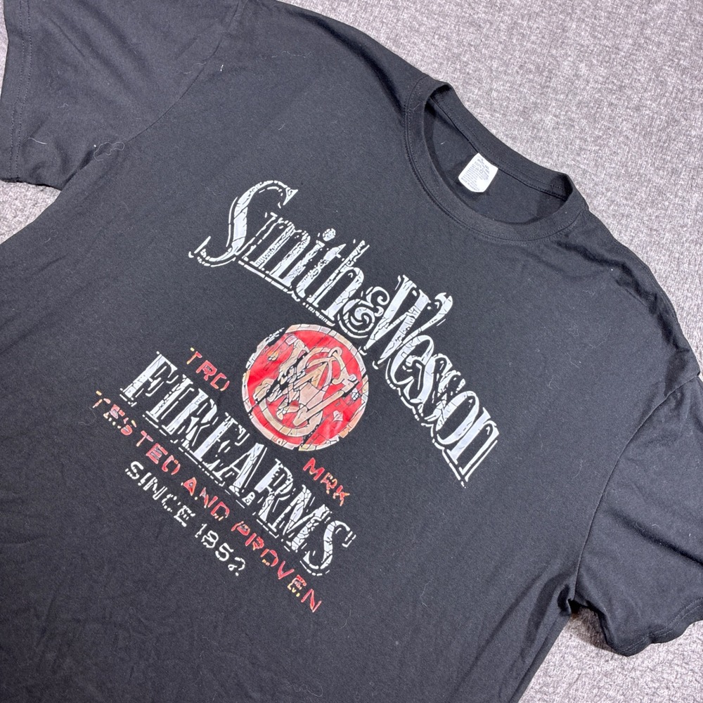 Smith & Wesson T-Shirt‎ Men 3XL Black Firearms Graphic Short Sleeve USA Made